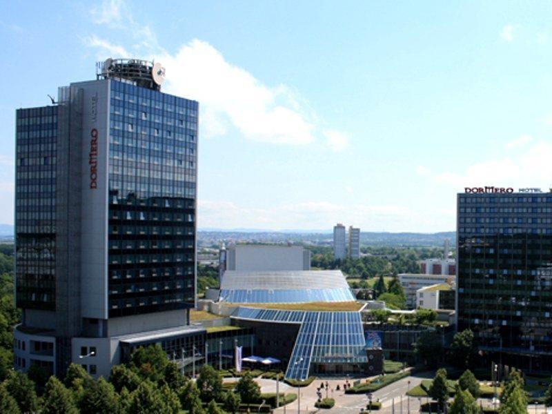 DORMERO Hotel Stuttgart Exteriör bild